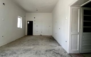 Casa in Oradea 1200 mp teren 400 mp cladiri - Poză 5