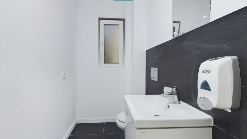 Spațiu de birouri în Complexul Plaza - Poză 6