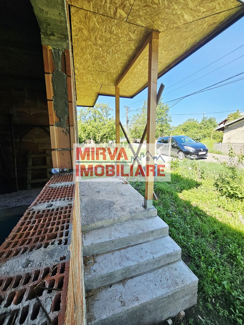 🏡 Casă la roșu cu 4 camere, 122 mp utili, teren 465 mp – Băicoi - Poză 18