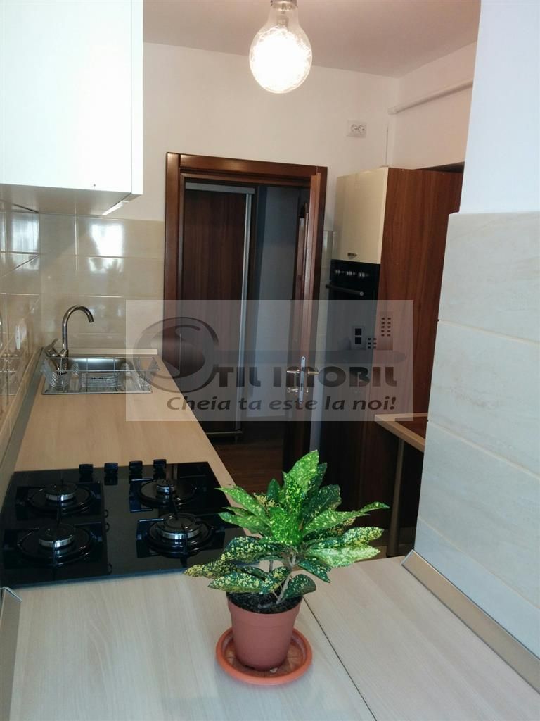 Apartament 1 camera Gara 420 euro - Poză 10