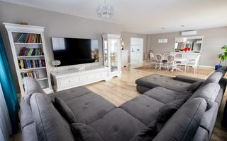 Vila de inchiriat | Silistea Snagovului | Aproape de lac-ponton privat | Jacuzzi - Poză 2