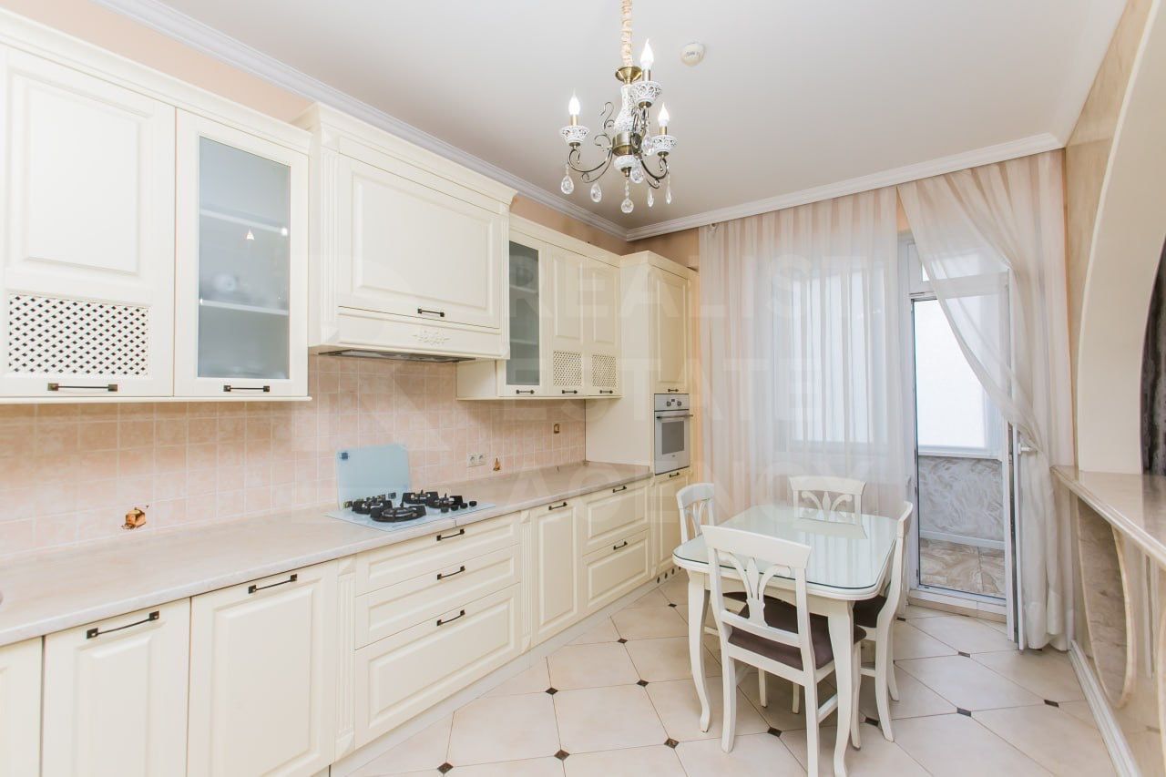 Chirie, apartament, 3 camere, Strada Sfatul Ţării, Centru - Poză 7