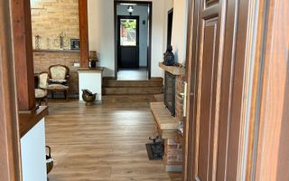 Proprietate deosebită în Aroneanu – 2 case pe teren generos de 1209 mp - Poză 13