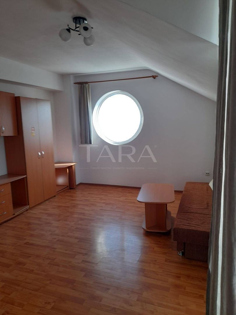 Apartament spațios cu 3 camere și garaj, Zorilor - Poză 2