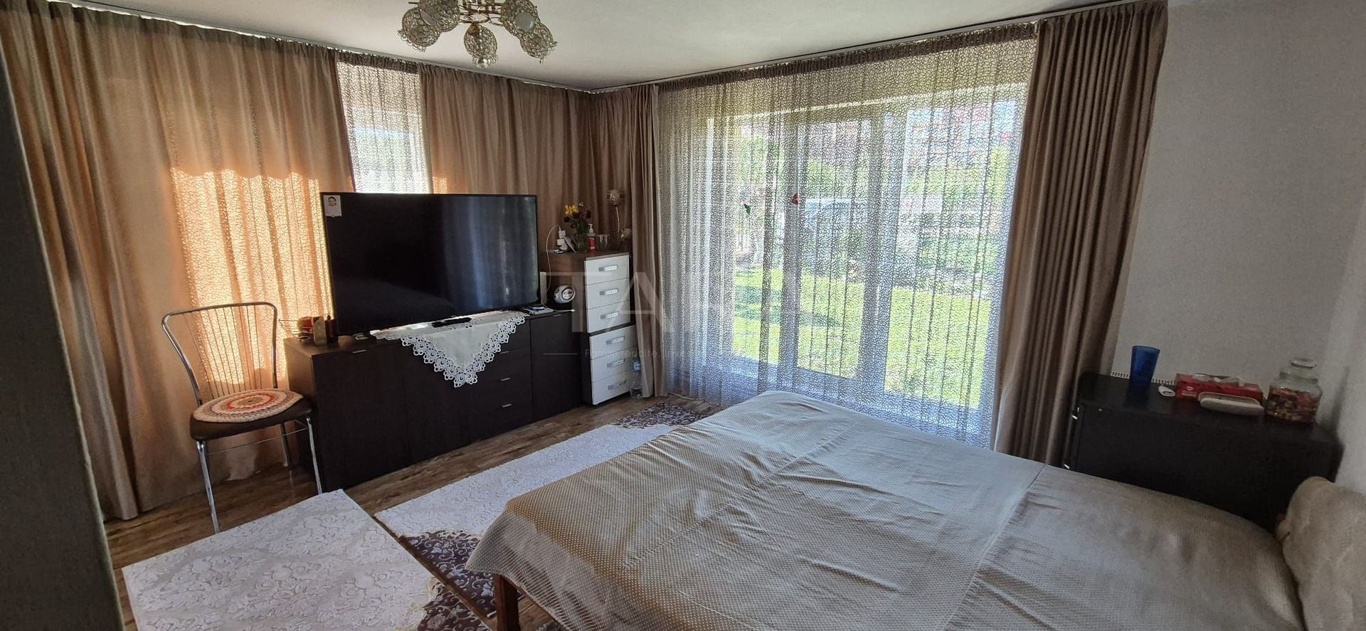 Vanzare casa Apahida, retrasa de la zgomotul si traficul cotidian. - Poză 9