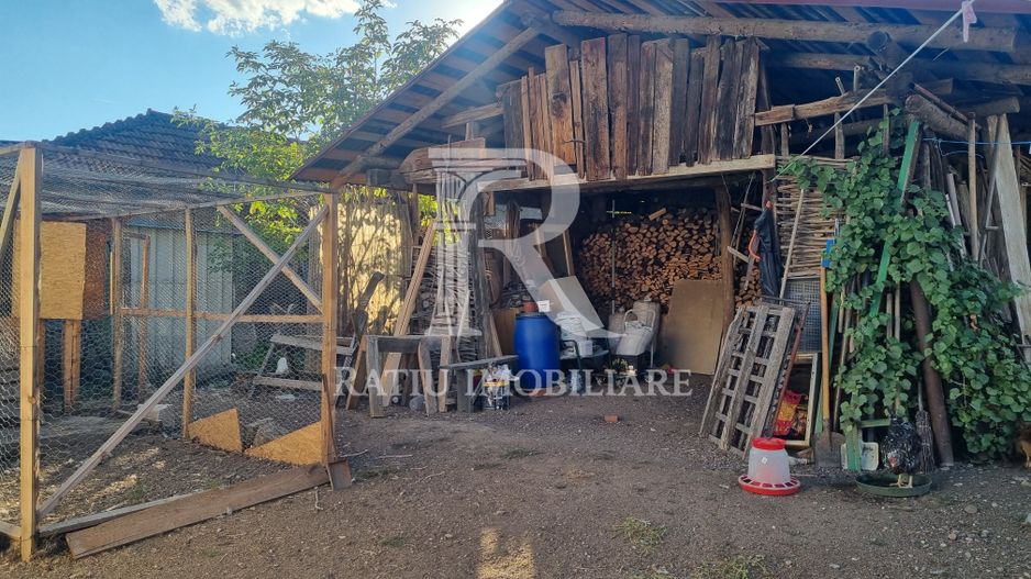 Casă renovata cu teren generos | Anexe | Gurasada | Hunedoara - Poză 30