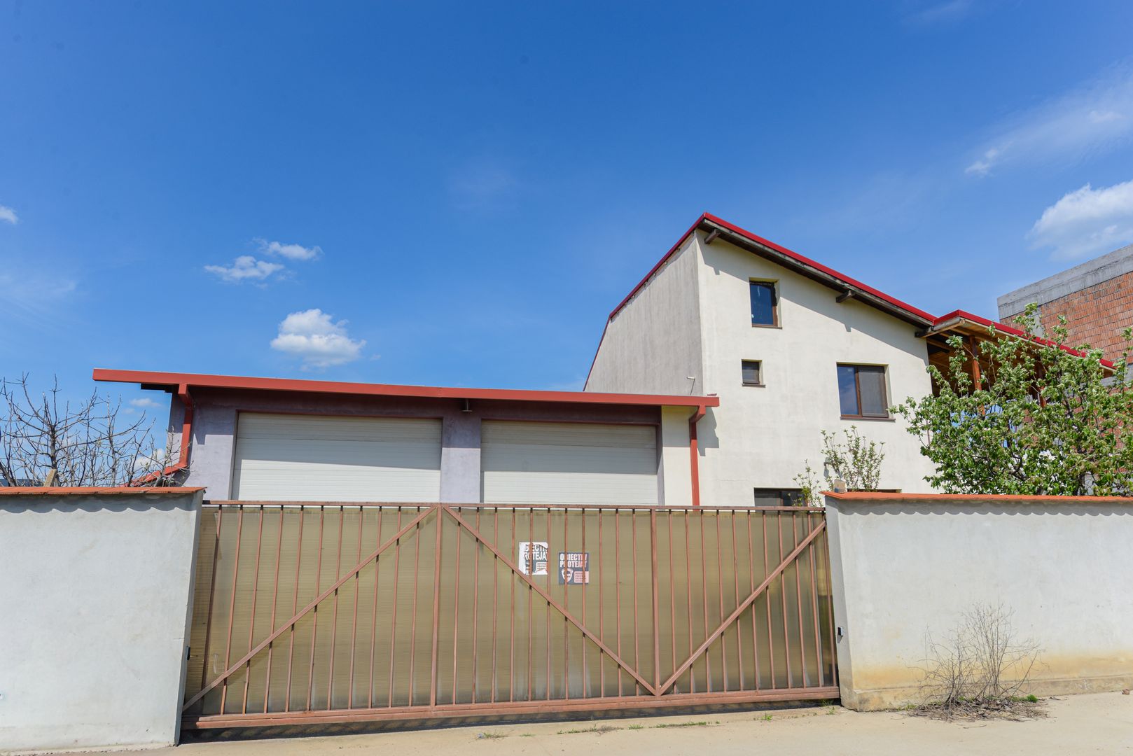 De vanzare casa+garaj/hala, teren 580mp, ideala pentru business - Poză 6