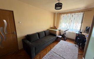 Apartament 2 camere, decomandat - zona Cetate - Poză 10