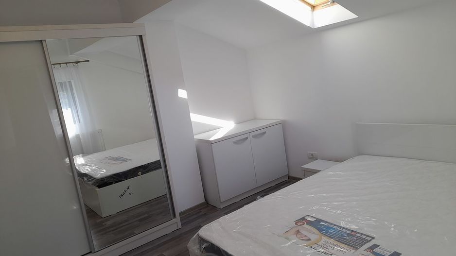 Militari, Piata Gorjului - Poză 1