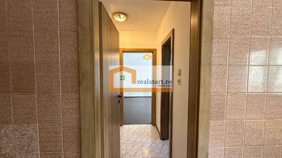 Parter Inalt, langa Mall Park Lake, Metrou Dristor, Piata, Centrala termica, - Poză 8