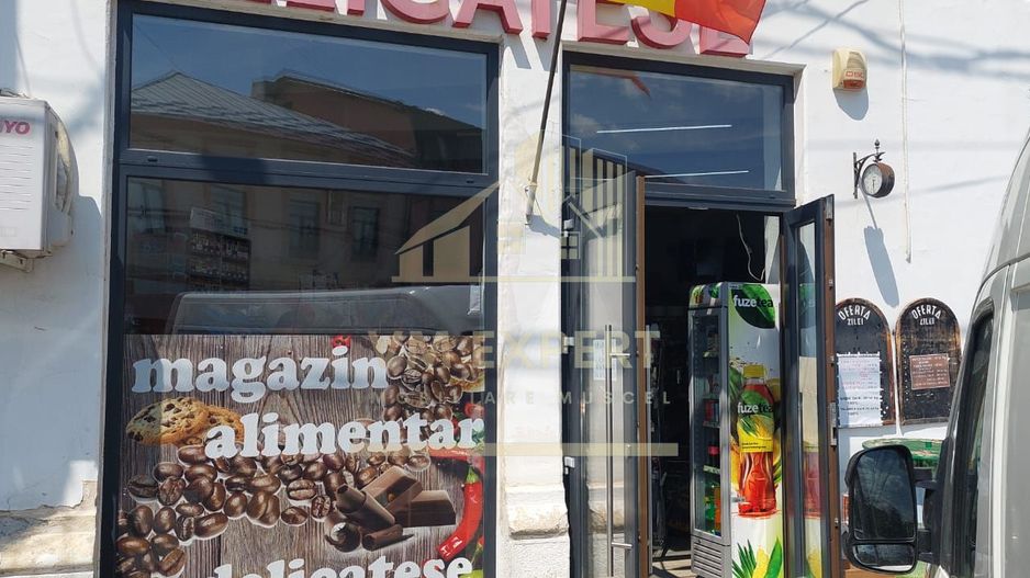 VILA 6 CAMERE, 126 MP, CENTRU CAMPULUNG - Poză 15