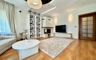 Vînzare Casă în 3 Nivele -Hlincea - 343 m.p. - Poză 6