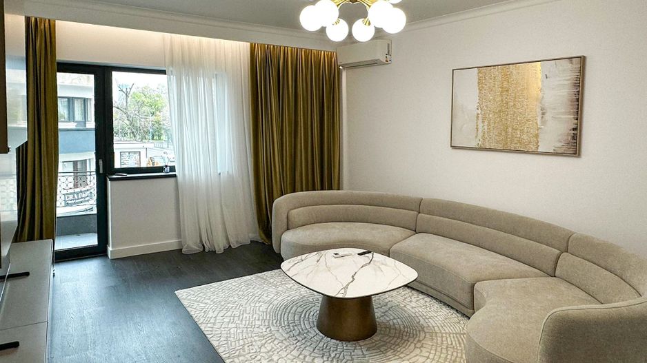 Vânzare apartament 3 camere 114 mp | Beller - Poză 2