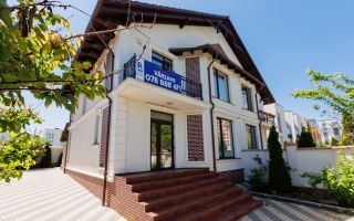 Vânzare, casă, 4 camere, str. Nicolae Dimo, or. Durlești - Poză 2