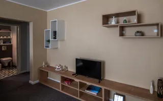Mobilat si utilat zona Complex,Centrul de Afaceri - Poză 13