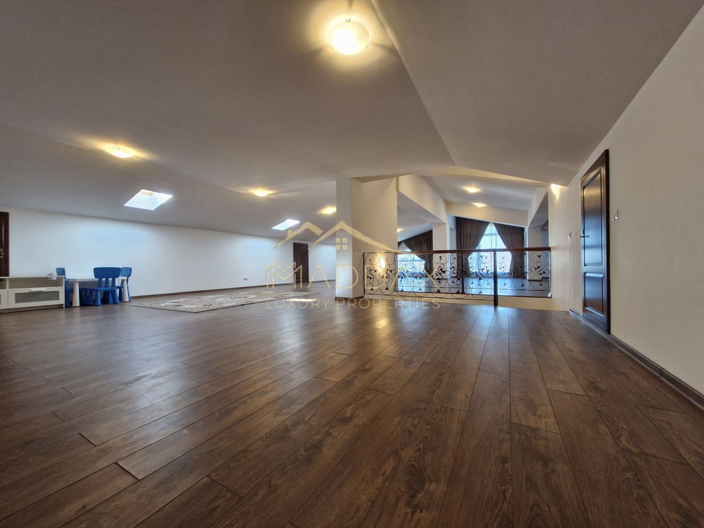 Vilă impresionantă *teren 1000mp // Erou Iancu Nicolae - Poză 114