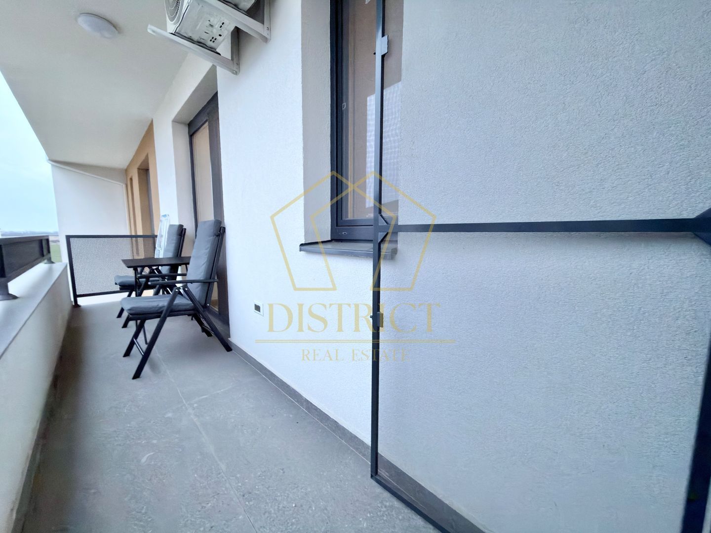 Apartament cu 2 camere decomandat 64 mp utili, lift in Giroc zona Planetelor. - Poză 14