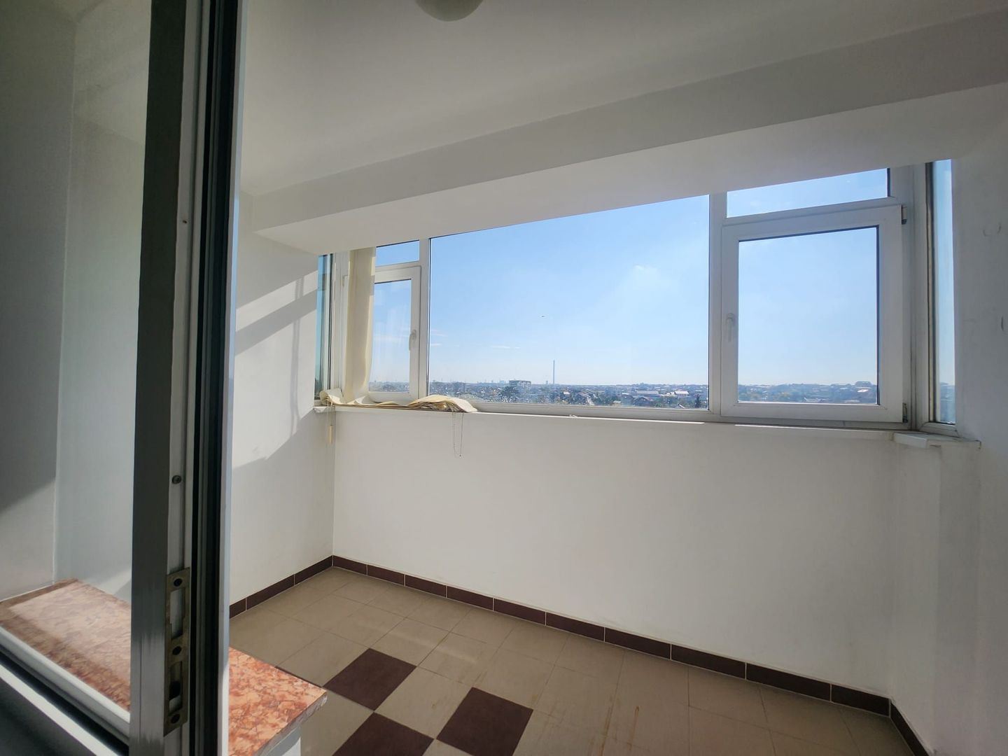 Apartament de vanzare Gh. Doja pe 3 nivele - Pitesti - Poză 7
