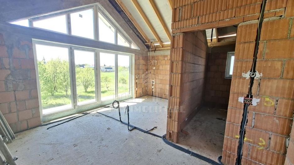 Casa individuala parter plus etaj Sanpetru Brasov zona Lempes - Poză 26