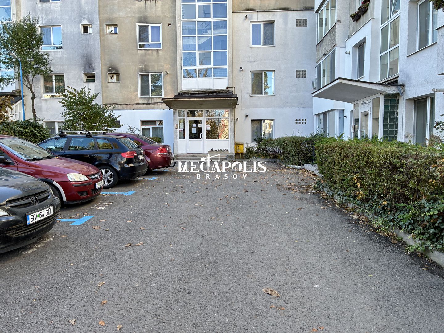 3 Camere / Tractorul / Renovat / Credit - Poză 28