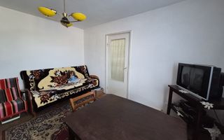 Apartament 3 camere | 38 mp | zona Micro 1 - Poză 4