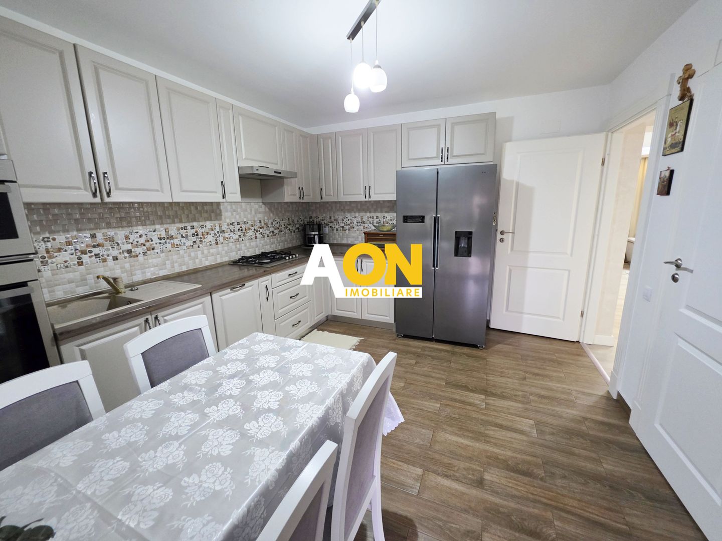 Casă 6 camere, S+P+M, mobilată, utilată, 605 mp teren, Micesti - Poză 11