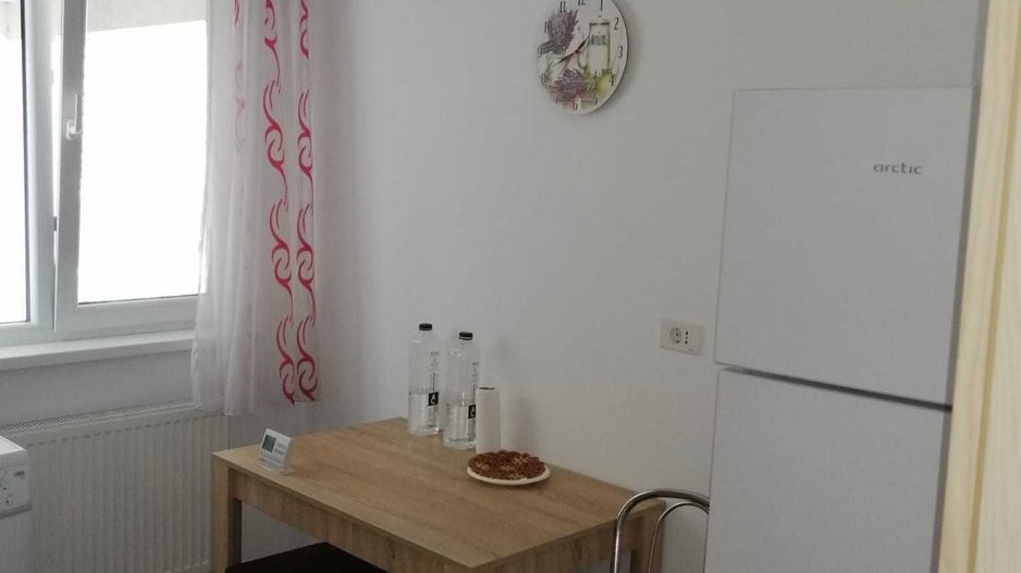 2 camere de închiriat, centrala proprie, la 7 minute de Mihai Bravu - Poză 7