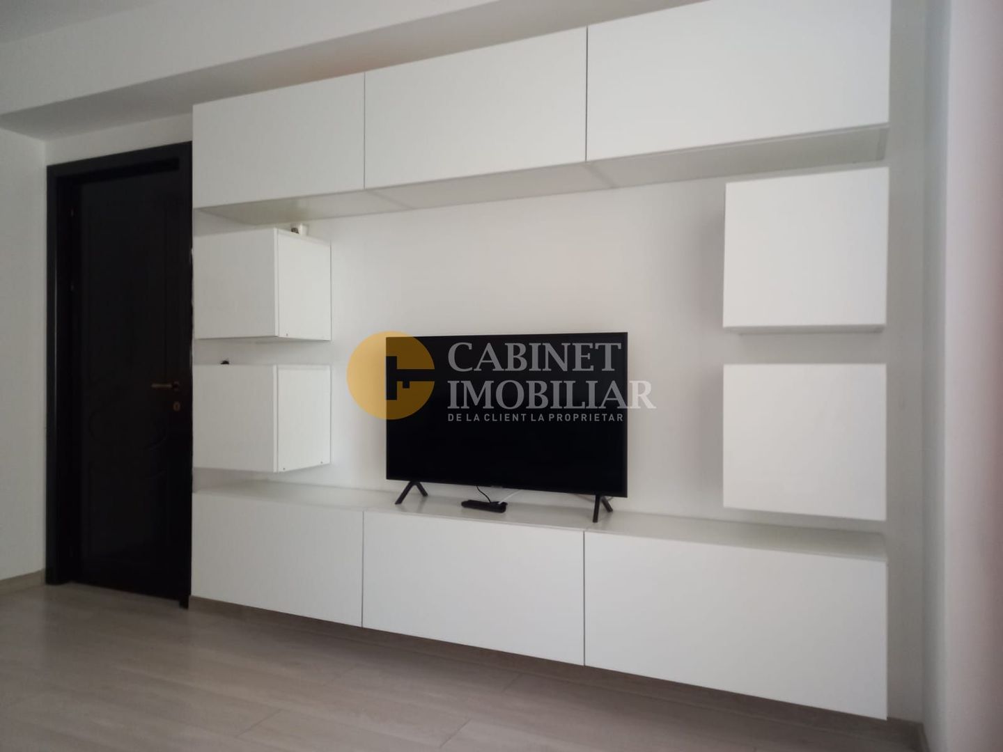 Apartament Cu 3 Camere Etaj 6 Zona Cug - Poză 3