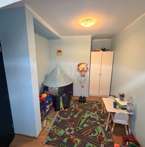 Apartament 3 camere decomandat, renovat complet, parcare și pod. - Poză 8