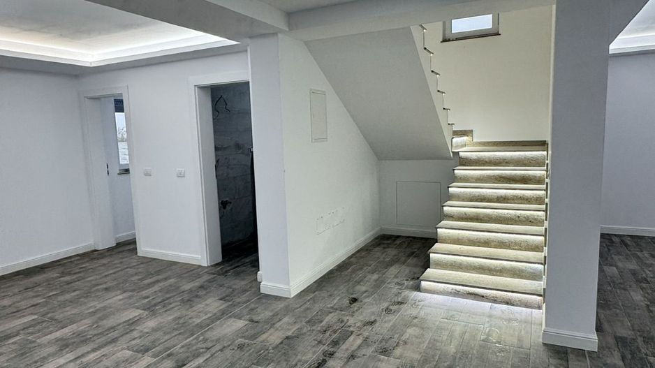 De vânzare Vila Premium 2025 P+M inteligentă App, Calugareni 12km Arad - Poză 5