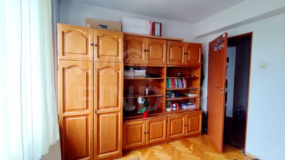 Apartament Decomandat 3 camere si 2 Parcari Grigorescu - Poză 11