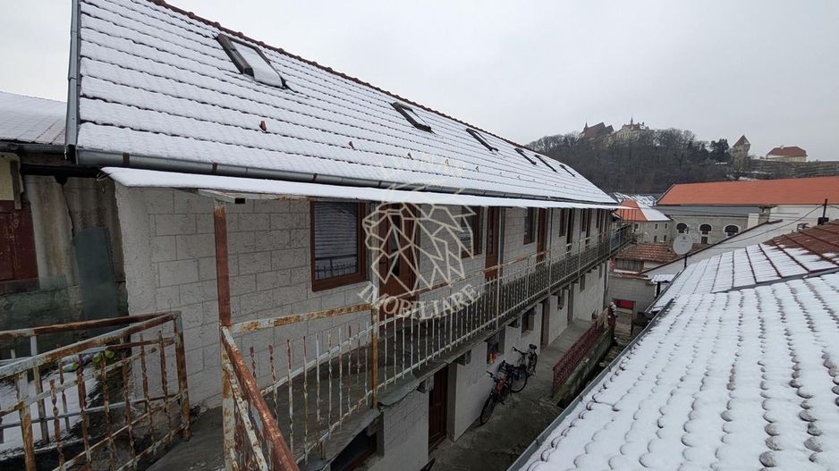 Oportunitate Pensiune+3 Apartamente 400 mp-Sighisoara Central - Poză 6