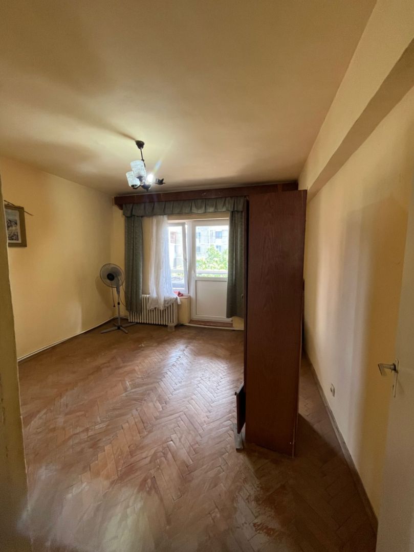 Apartament 4 camere 2 bai Central - Poză 8