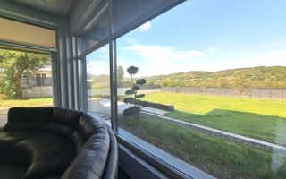 Casa cu piscina interioara si proveliste catre CETATE - Poză 1