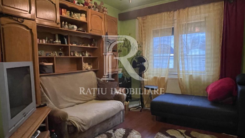 Apartament cu 3 camere  | Etaj intermediar | Calea Aradului | Oradea - Poză 4