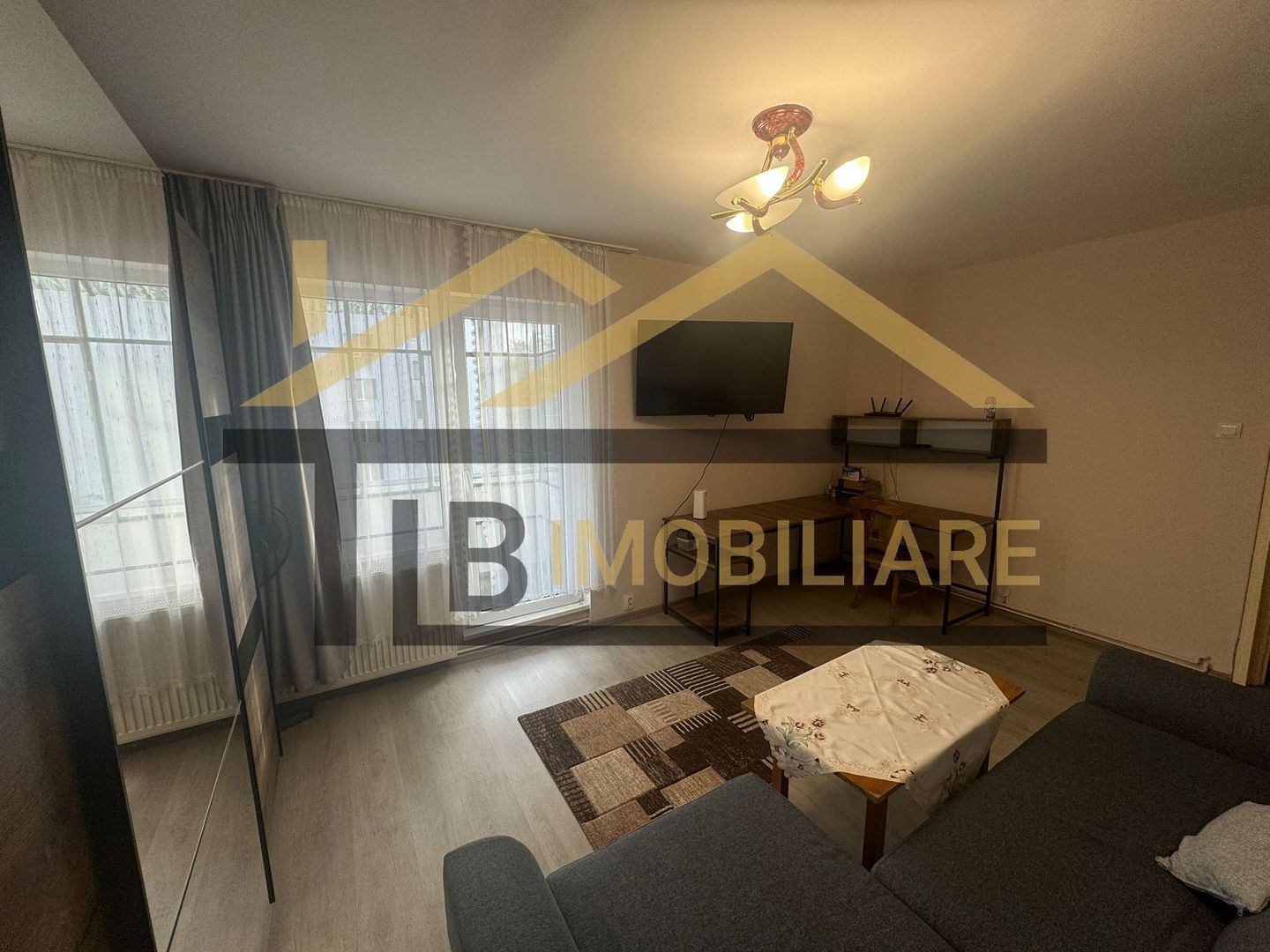 Apartament de 2 camere, 55mp, decomandat, Zona Pandurilor - Poză 2