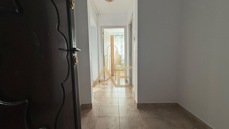 Apartament 2 camere decomandat de închiriat – Str. Narciselor nr. 7 - Poză 2