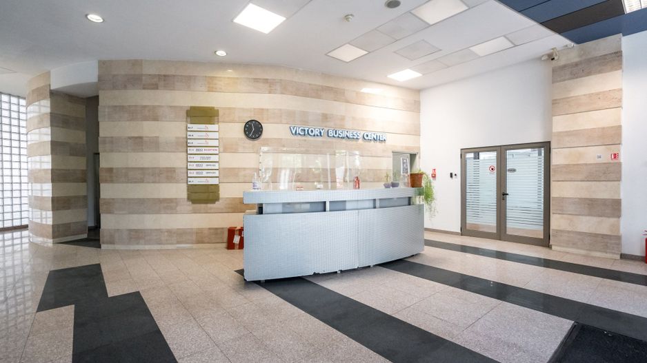 cladire de birouri 8889 mpc in Piata Alba Iulia inchiriata - Poză 2