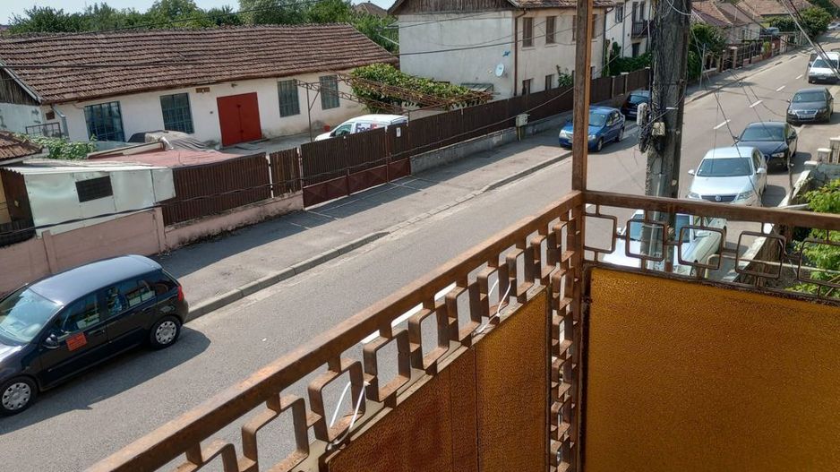 Casa P+1E in duplex (singur in curte) - Poză 4