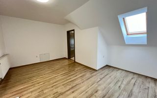 Casa cu 7 camere | 3 balcoane | Garaj | 220 mp + 80 mp curte | Cartier Panorama - Poză 22