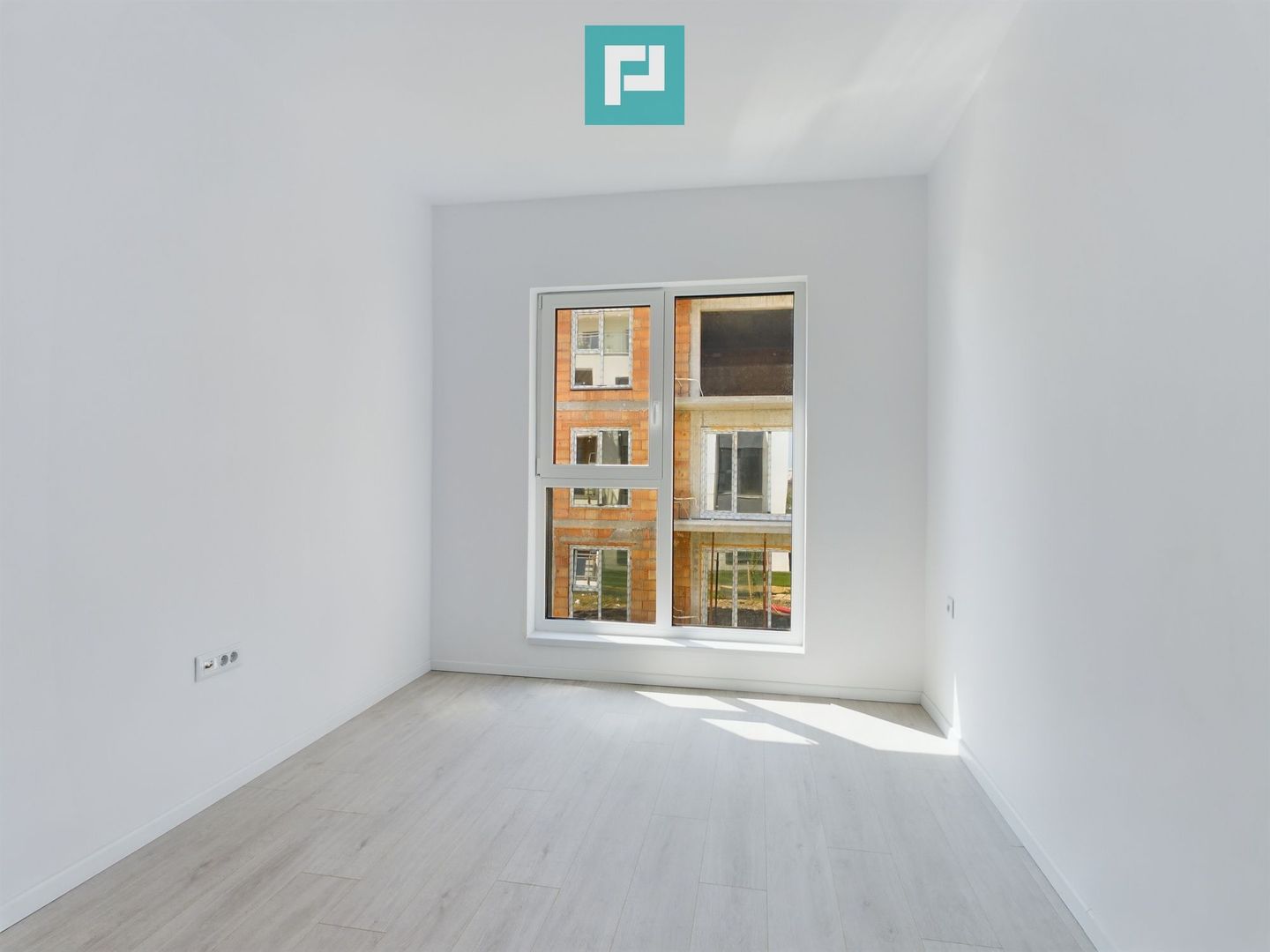 Apartament nou cu 3 camere în Via Carmina - Poză 5