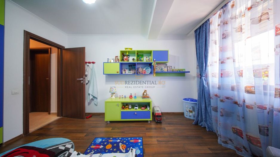Casa in zona Astrelor, 4 camere, P+1, Comision 0% - Poză 12