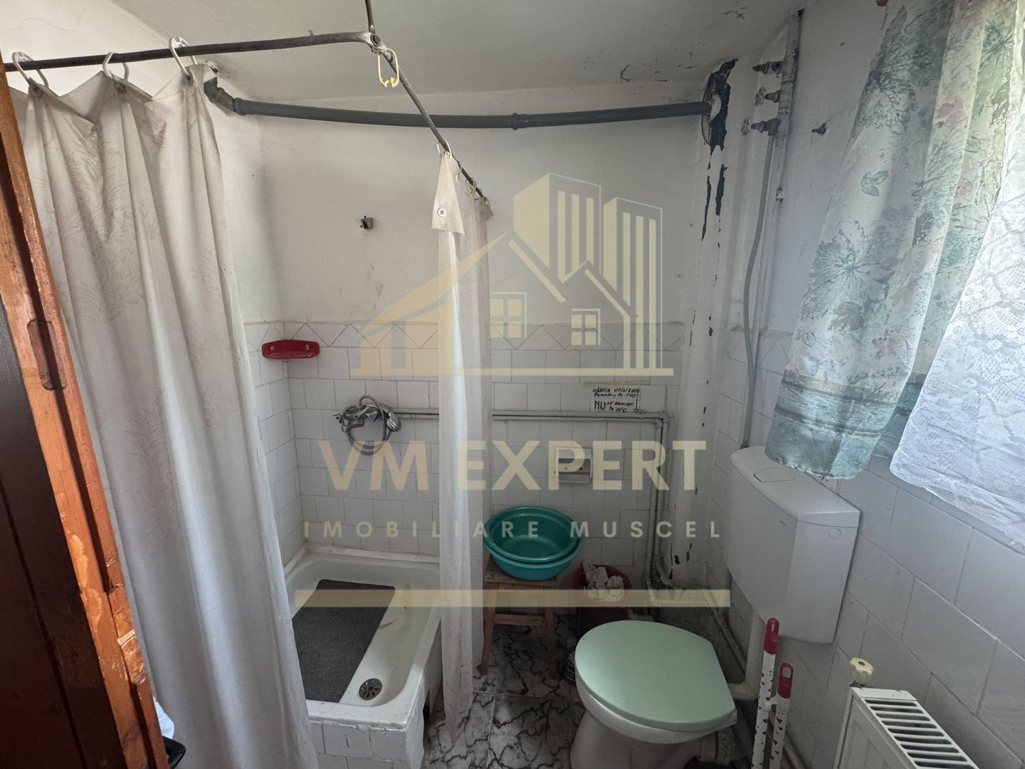 CASA 11 CAMERE TEREN 893 MP LEREȘTI ARGEȘ - Poză 46