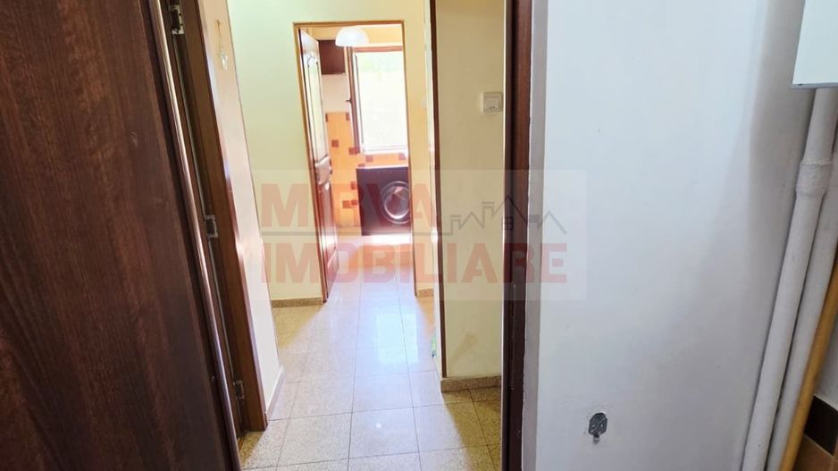 Apartament 3 camere decomandat | zona Baraolt | Mobilat si utilat - Poză 7