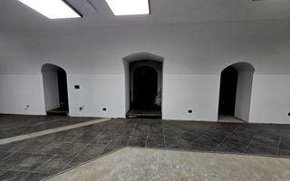 Spatiu comercial de vanzare in Piata Arenei-Boul Rosu - Poză 5