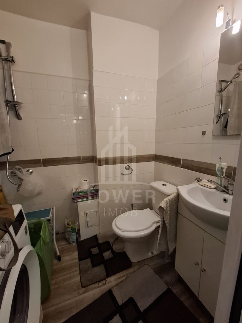 Apartament 4 camere -etaj 1, zona V. Aron - Poză 17