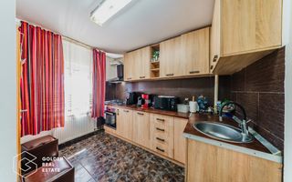 Apartament 3 camere, decomandat, Confectii, comision 0% - Poză 5
