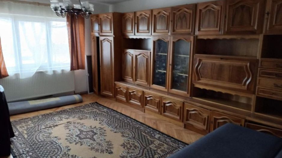 Apartament 2 camere, Carpati 2, str Fantanele - Poză 2