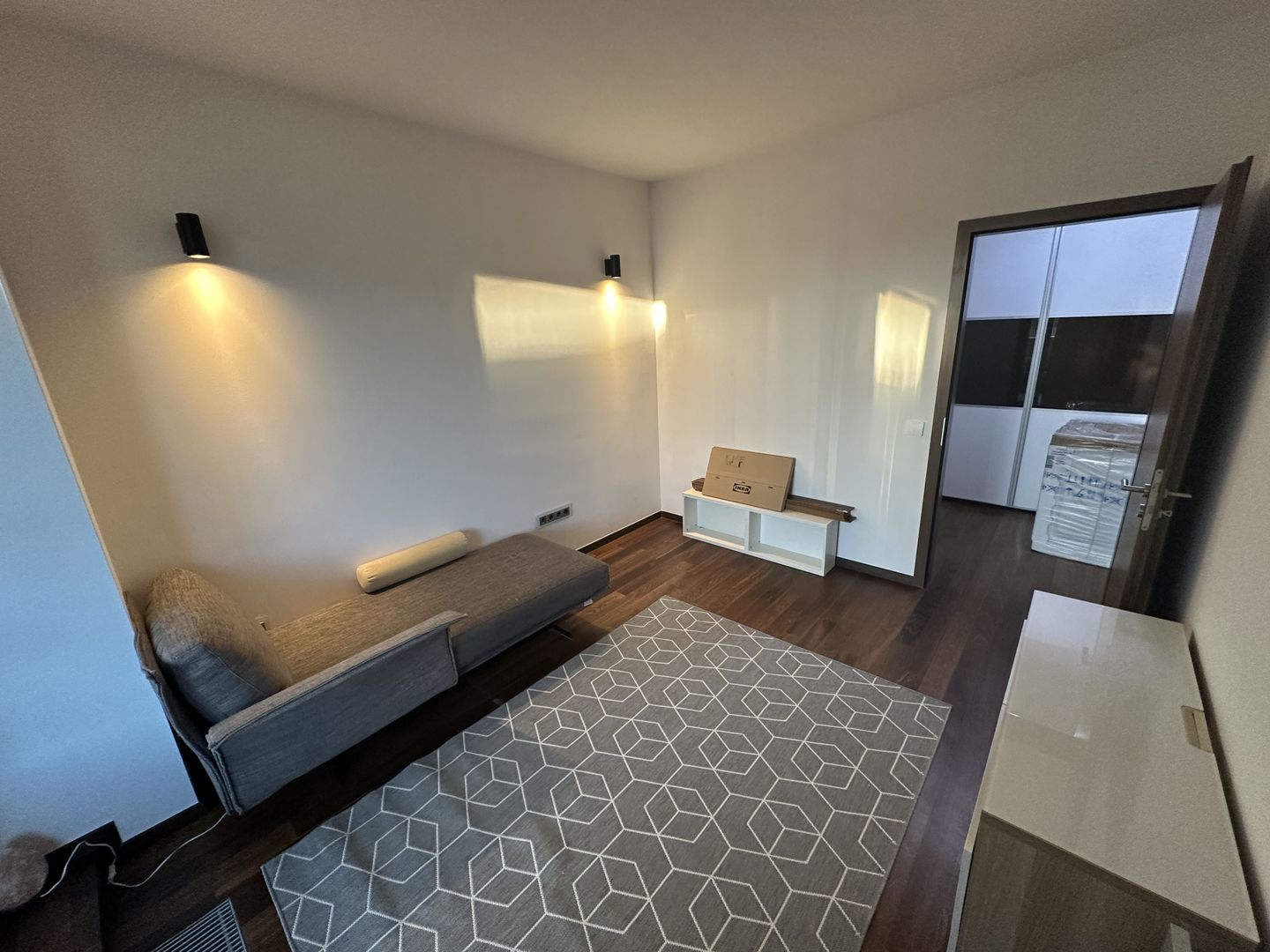 Apartament 3 camere cu parcare subterana - Poză 20