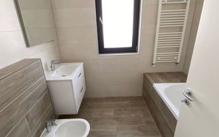 Penthouse  3 camere - Dumbravita - Poză 14